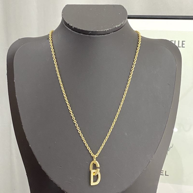 ch**an D*or necklaces